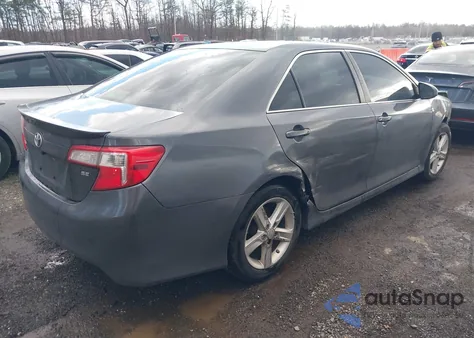 2013 Toyota Camry Se z USA, uszkodzony, nr VIN 4T1BF1FK0DU295181